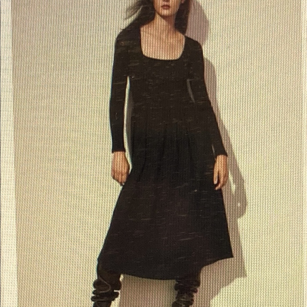 (NWT) Zara Black Maxi Dress w/ Tight Fit Bodice & Free Flow Skirt (Sz M)